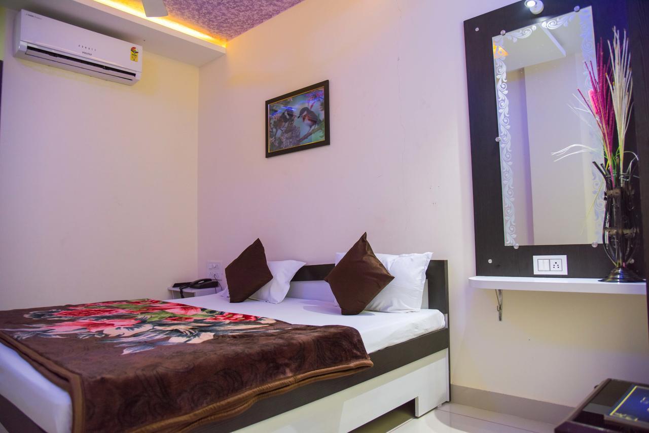 Hotel Tulsi Residency Bhuj Exterior foto